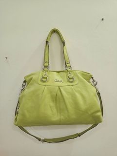 (Kategori: ) berada di . Dikirim oleh jevva (ID iklan 1262949967, Gambar 1). Deskripsi: .
