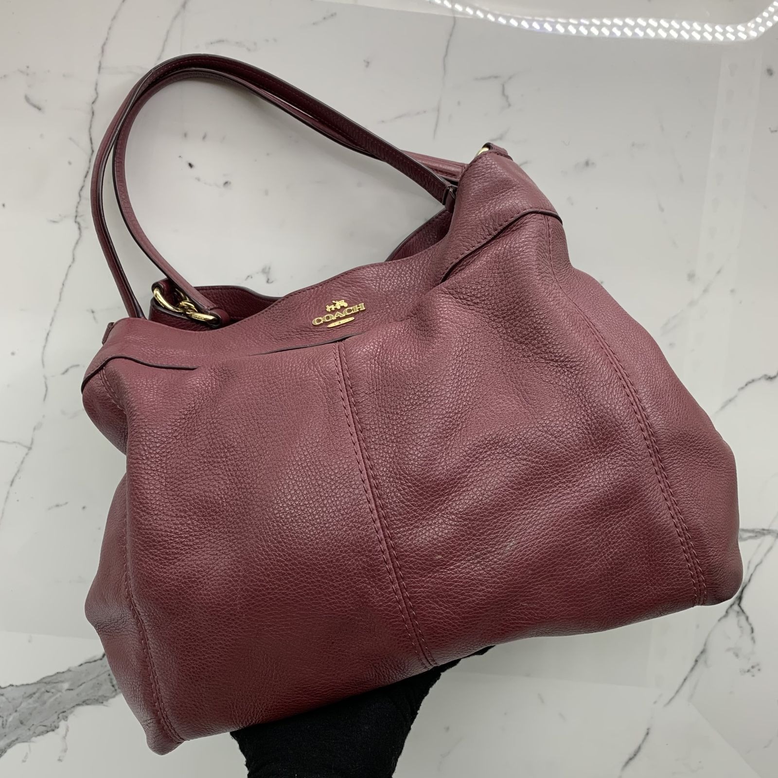 Coach small lexy best sale size