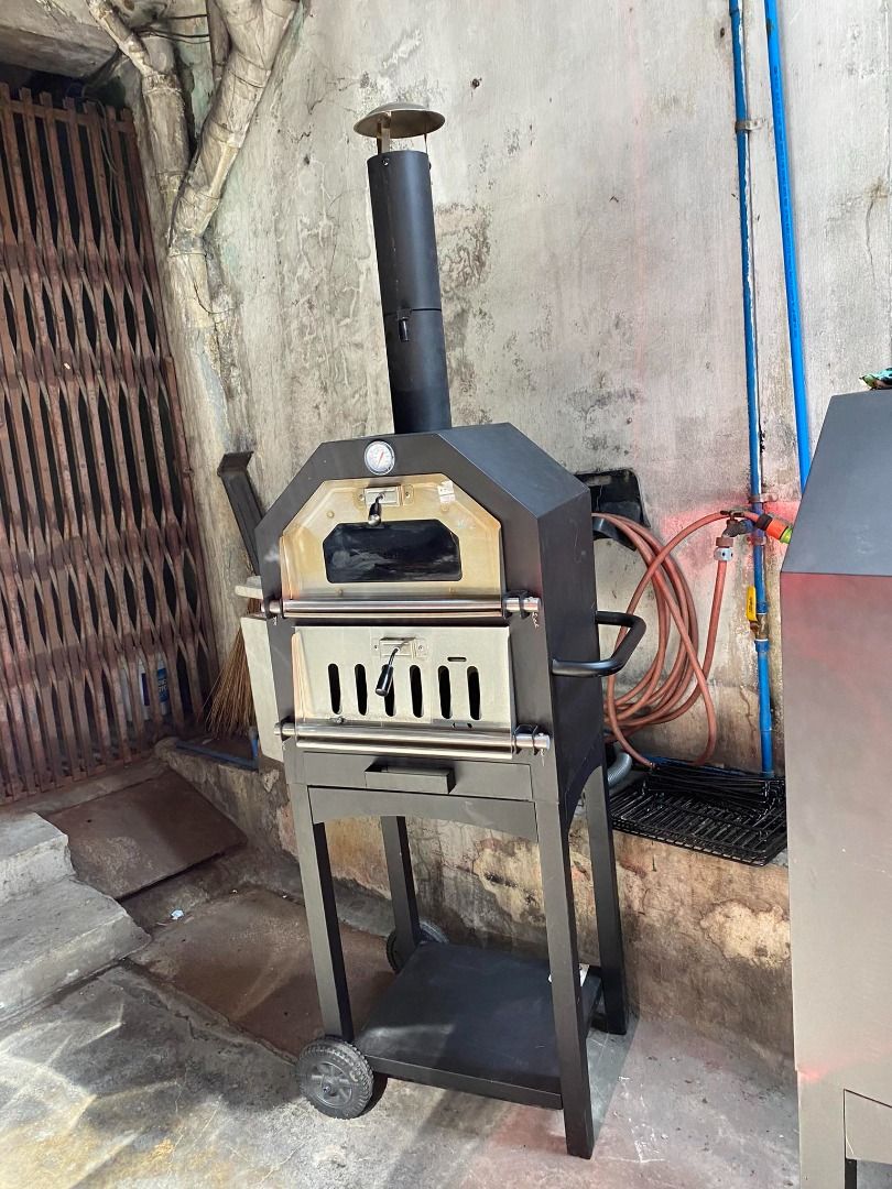 Coolabah Wood Fire Pizza Oven, Furniture & Home Living, Home Improvement & Organization, Home
