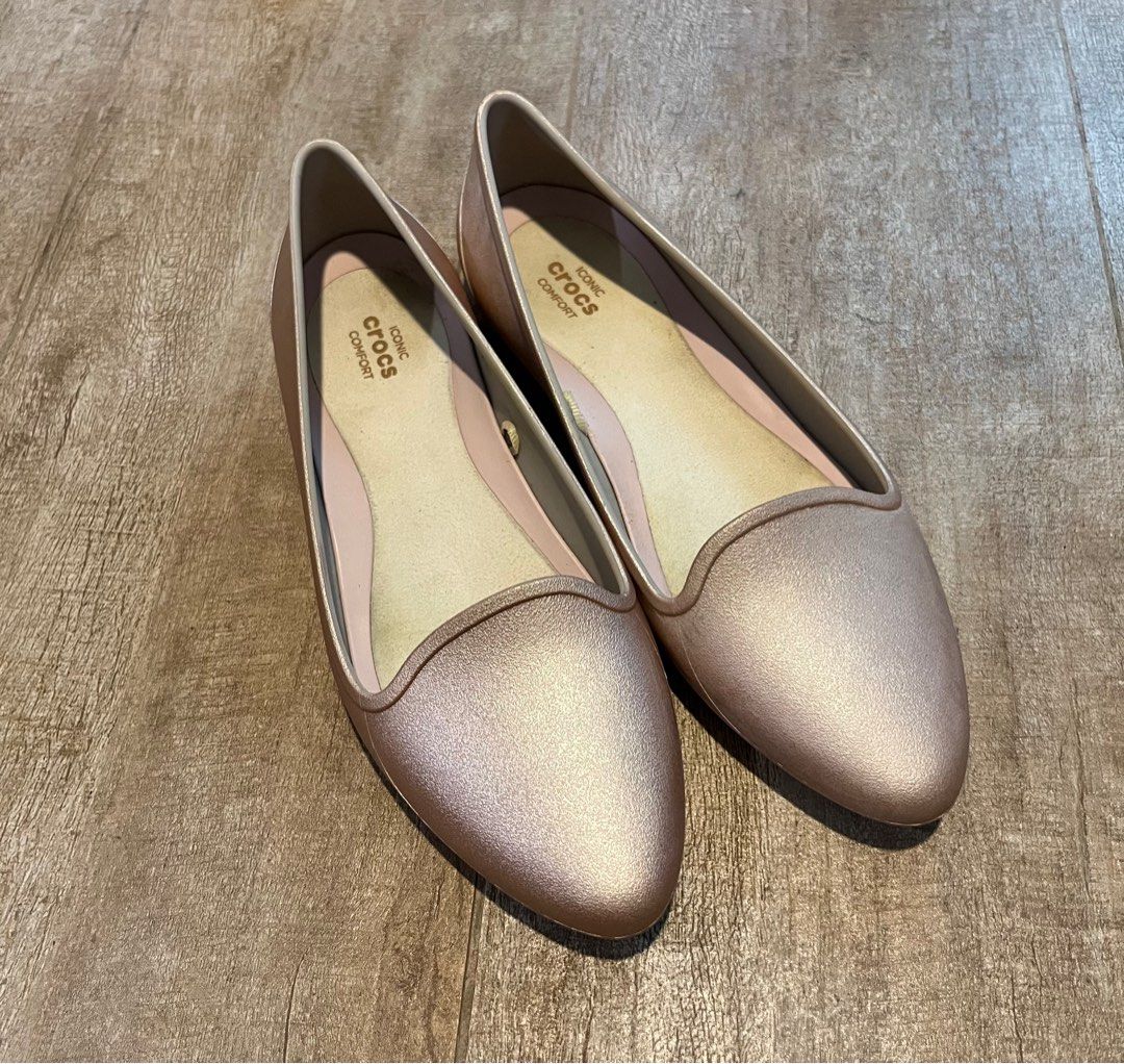 Crocs women's store eve ballet flat