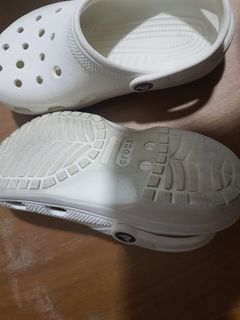 Crocs white classic clog J2