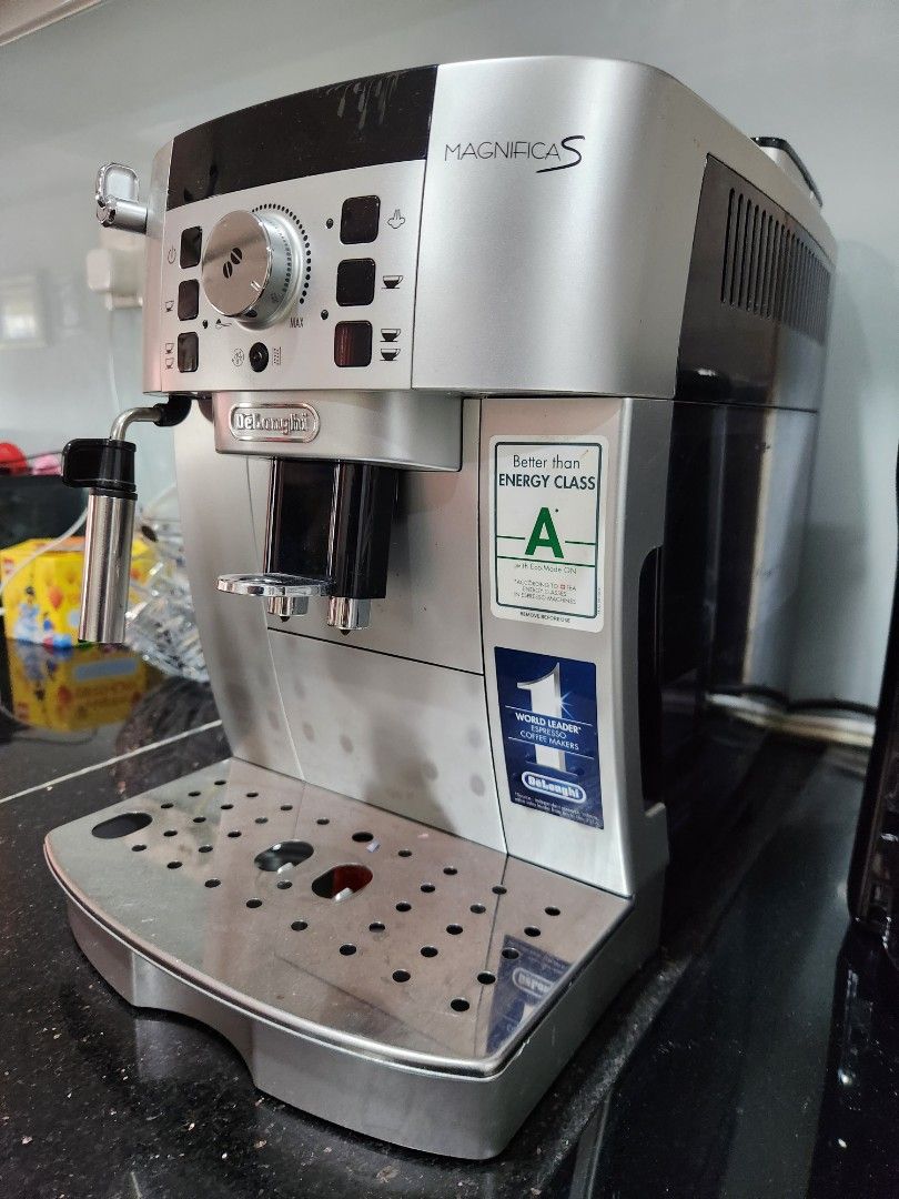 Delonghi Coffee/Espresso Machine, TV & Home Appliances, Other Home