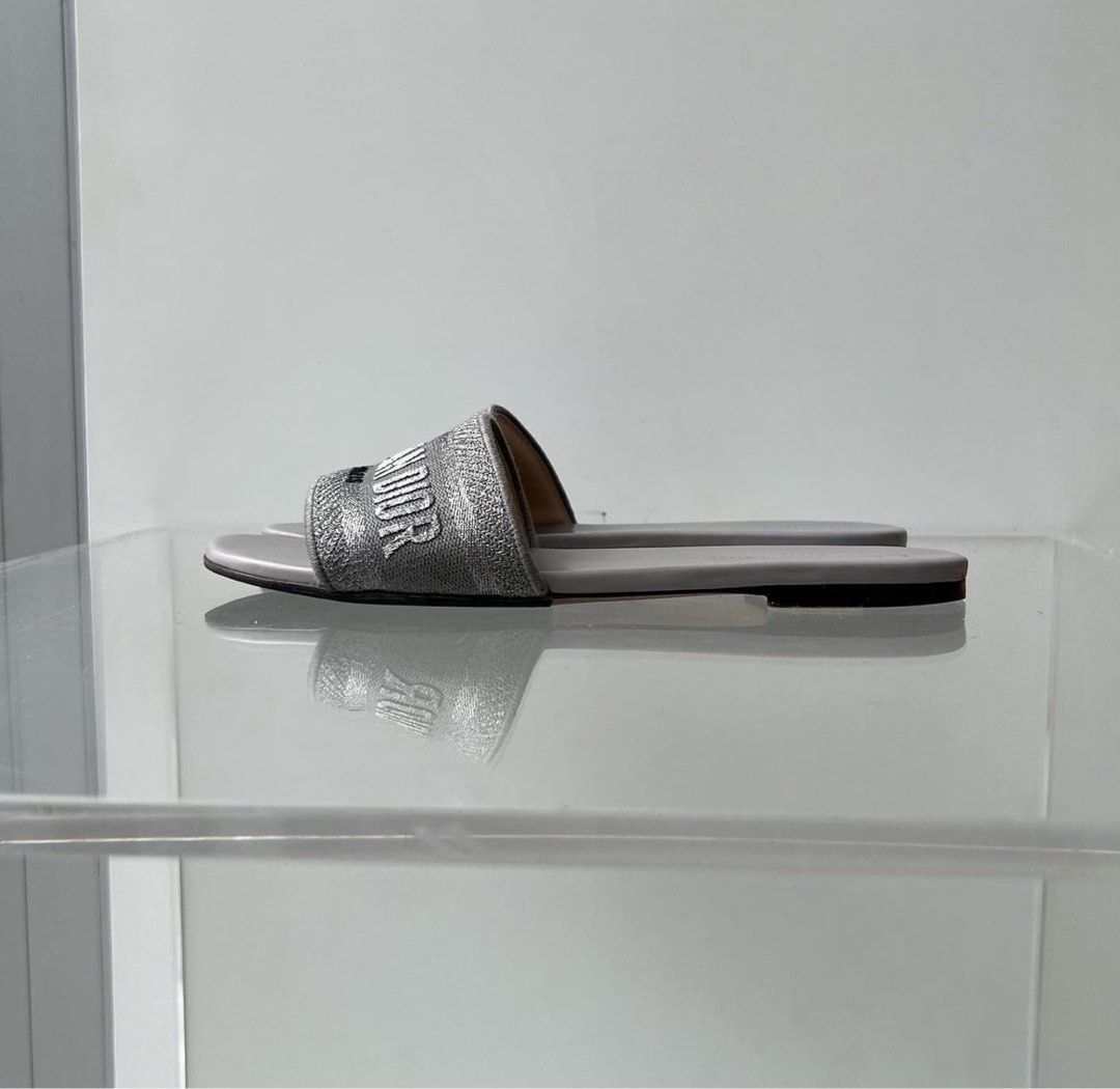 Dior grey 2025 slides