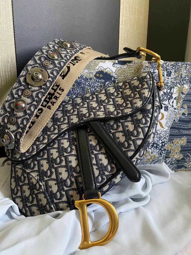 Harga new arrivals diorama bag