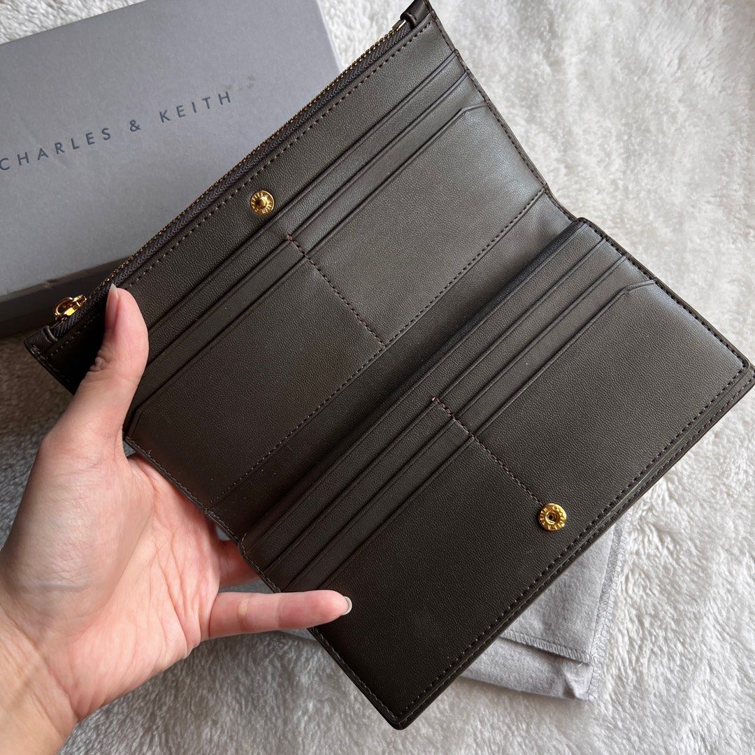 charles keith danika quilted long wallet｜TikTok Search