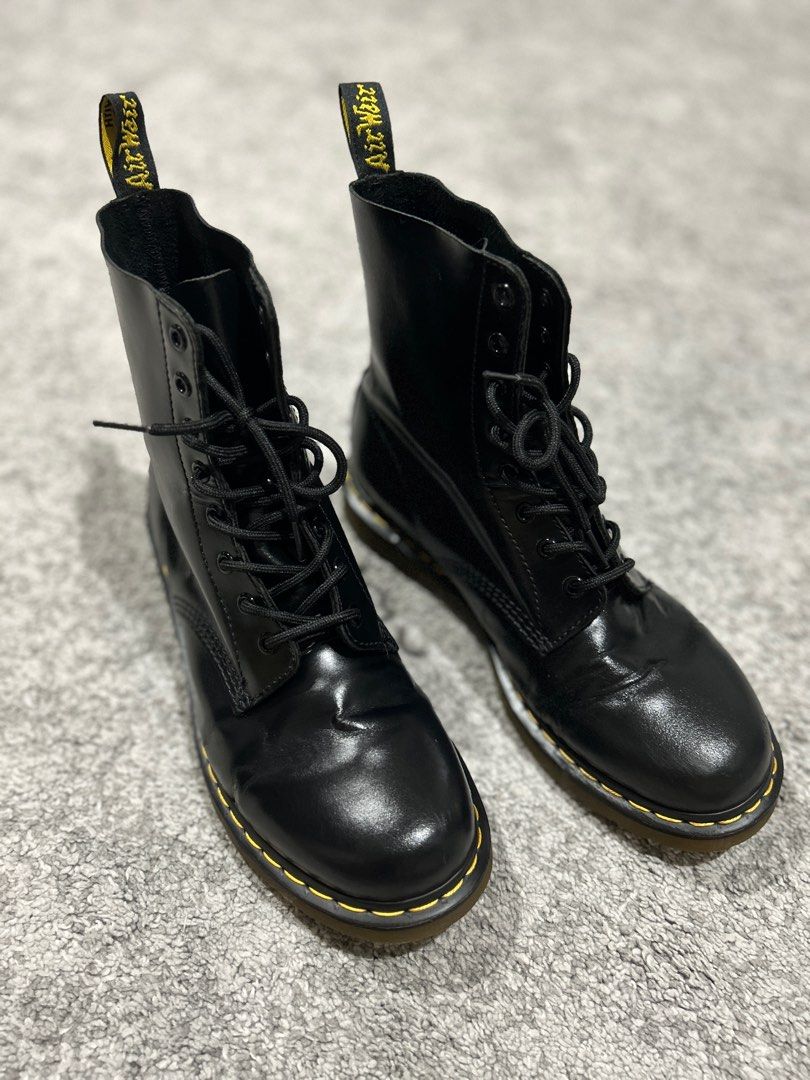 Dr martens 8 eyelet sale