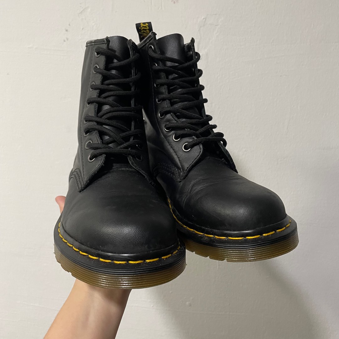 All black dr martens womens discount