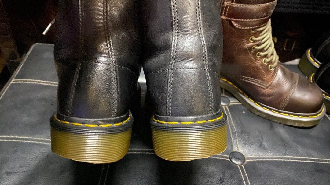 Dr martens Men s Fashion Footwear Boots on Carousell