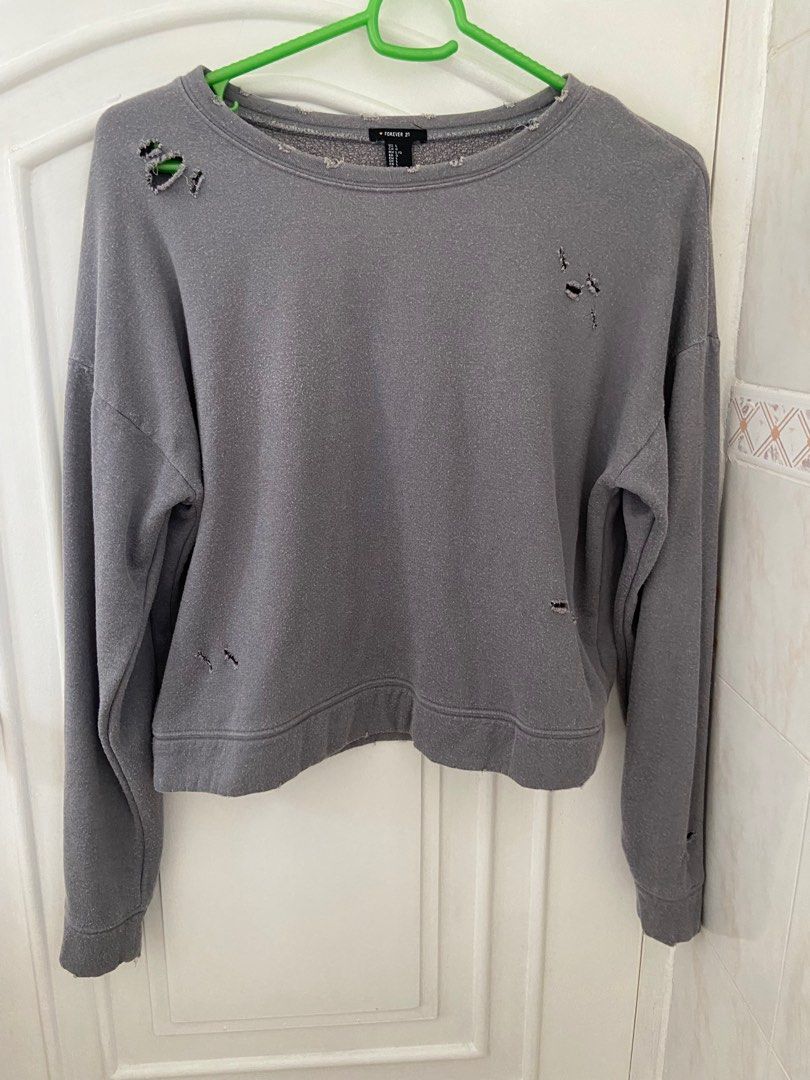 Forever 21 ripped sweater hotsell