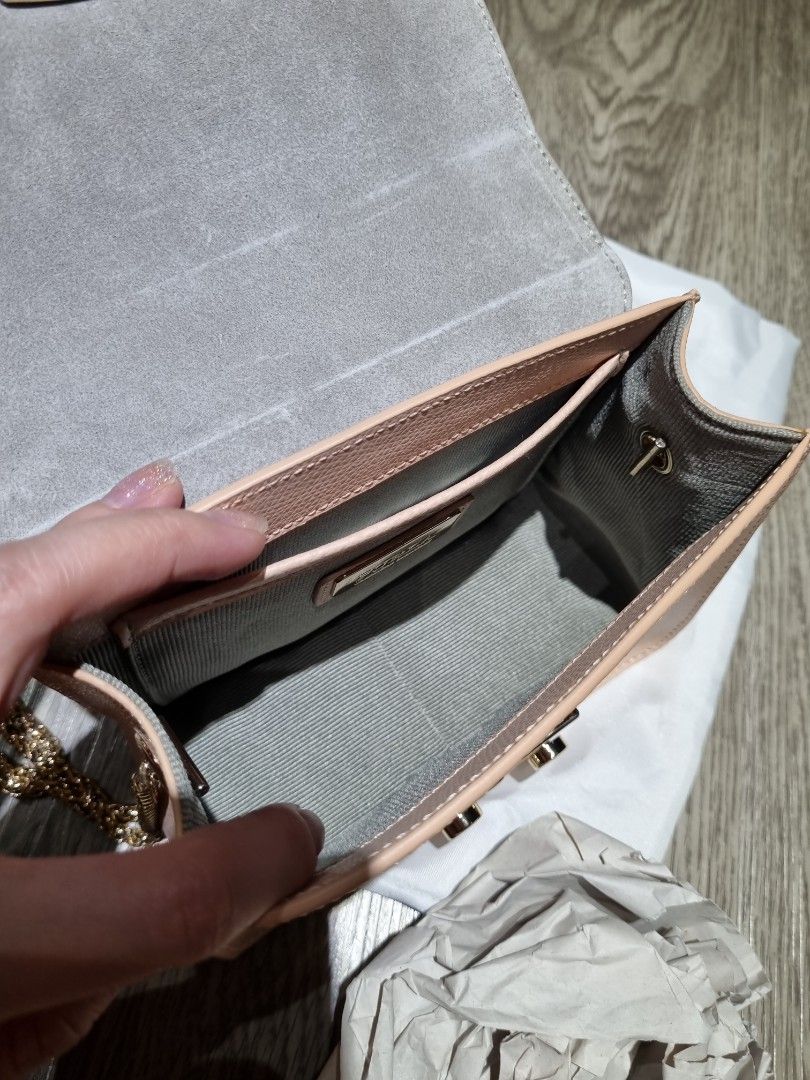 Furla metropolis dalia shop