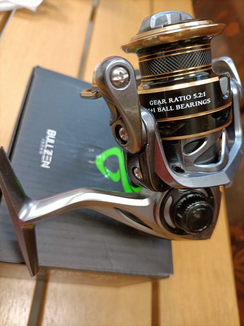 Bullzen Throne 5000 Fishing Reel, Sports Equipment, Fishing on Carousell