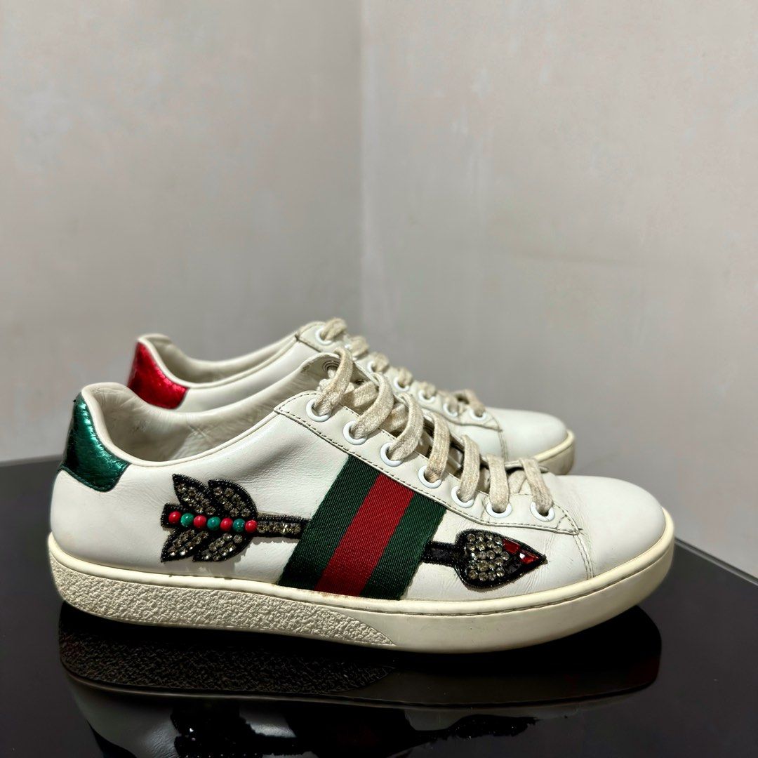 Gucci discount shoes arrow