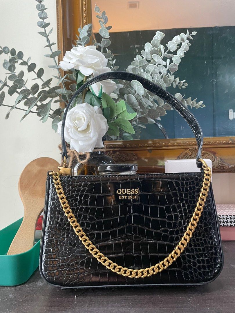 NEW GUESS Women's Black Glossy Patent Quilted Satchel Crossbody Handbag  Purse | eBay