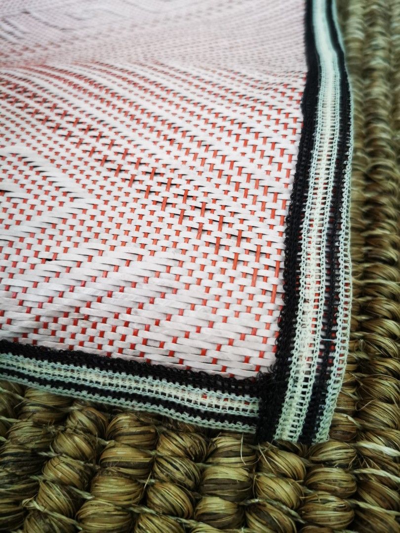 Halohalo banig/mat, Furniture & Home Living, Home Decor, Carpets, Mats