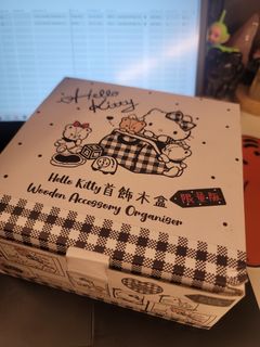 （分類：）位於 。 由 jess030303 提交（商品編號 1262926698，圖片 1）。簡介： 。