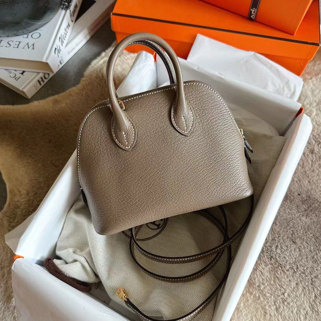 Hermes Mini Bolide Gold, 名牌, 手袋及銀包- Carousell