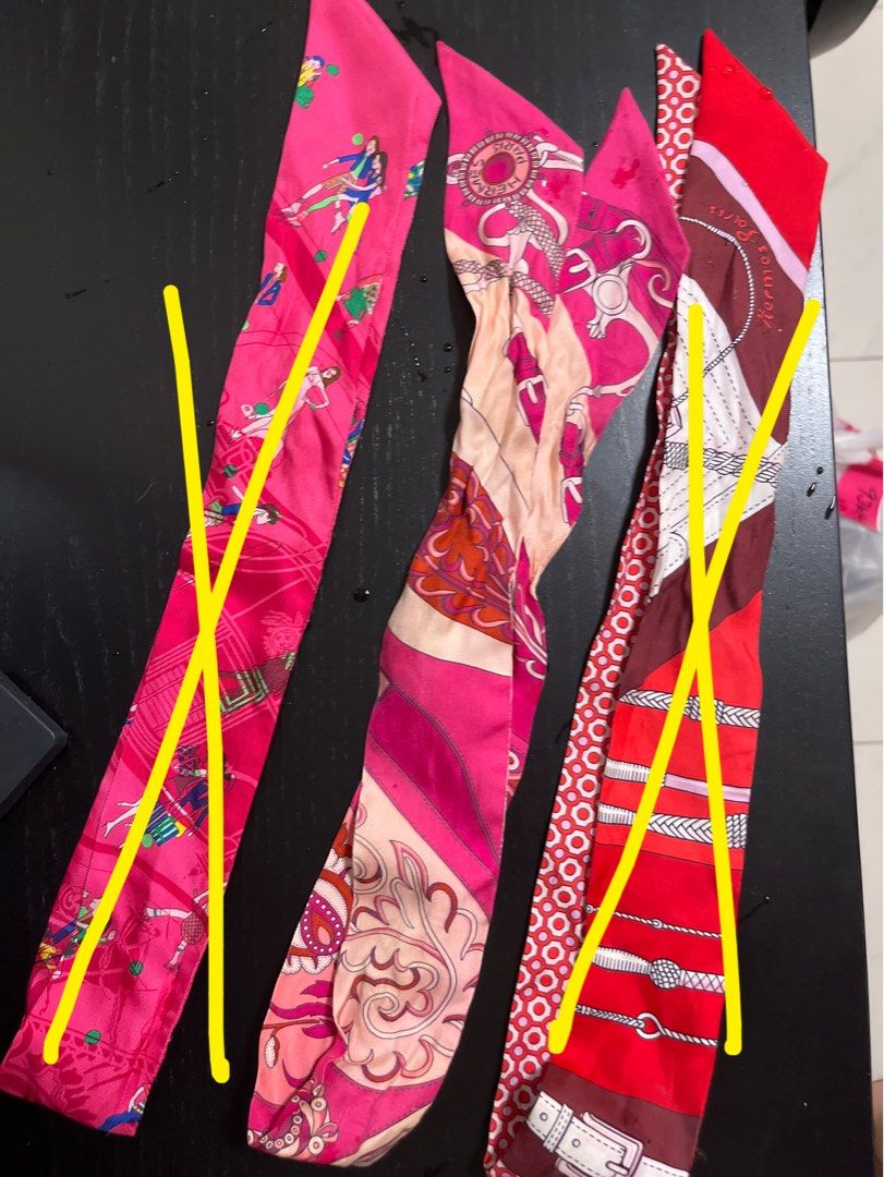 Hermes twilly authentic with box , 女裝, 手錶及配件, 絲巾 Carousell