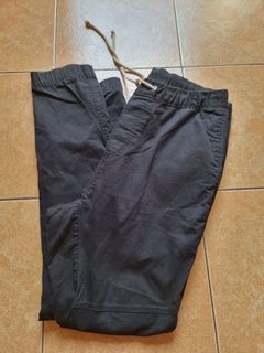 Louis Vuitton unisex casual jogger pants, Men's Fashion, Bottoms, Joggers  on Carousell