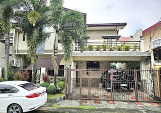 House and Lot For Sale - Clean Title in
Town & Country Executive Village