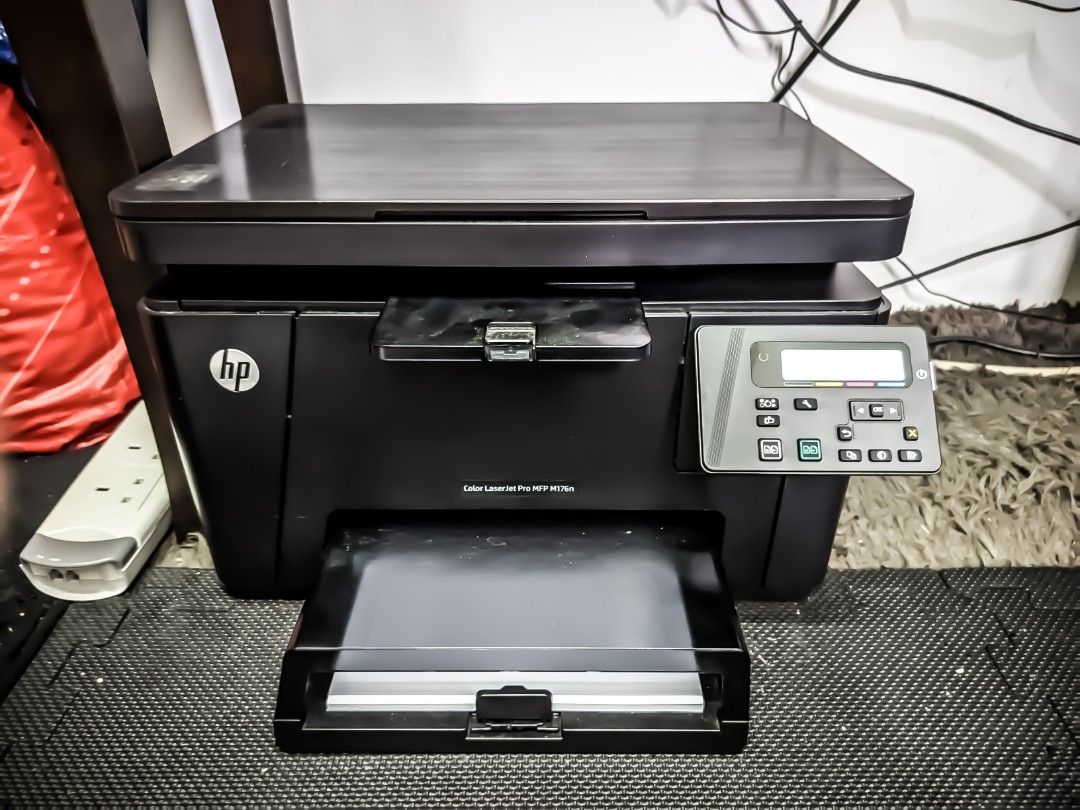 Impresora multifunción color HP LaserJet Pro M176n