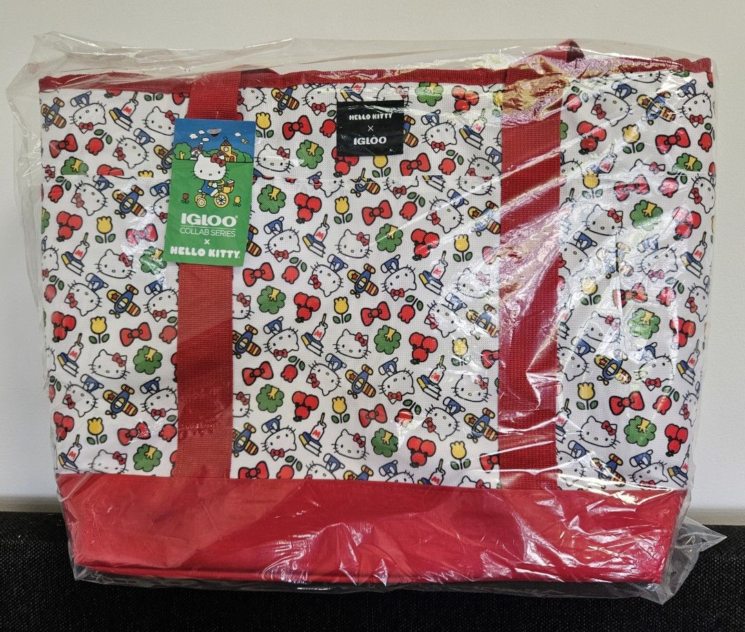 Igloo x Hello Kitty tote bag cooler, Furniture & Home Living, Kitchenware & Tableware, Food