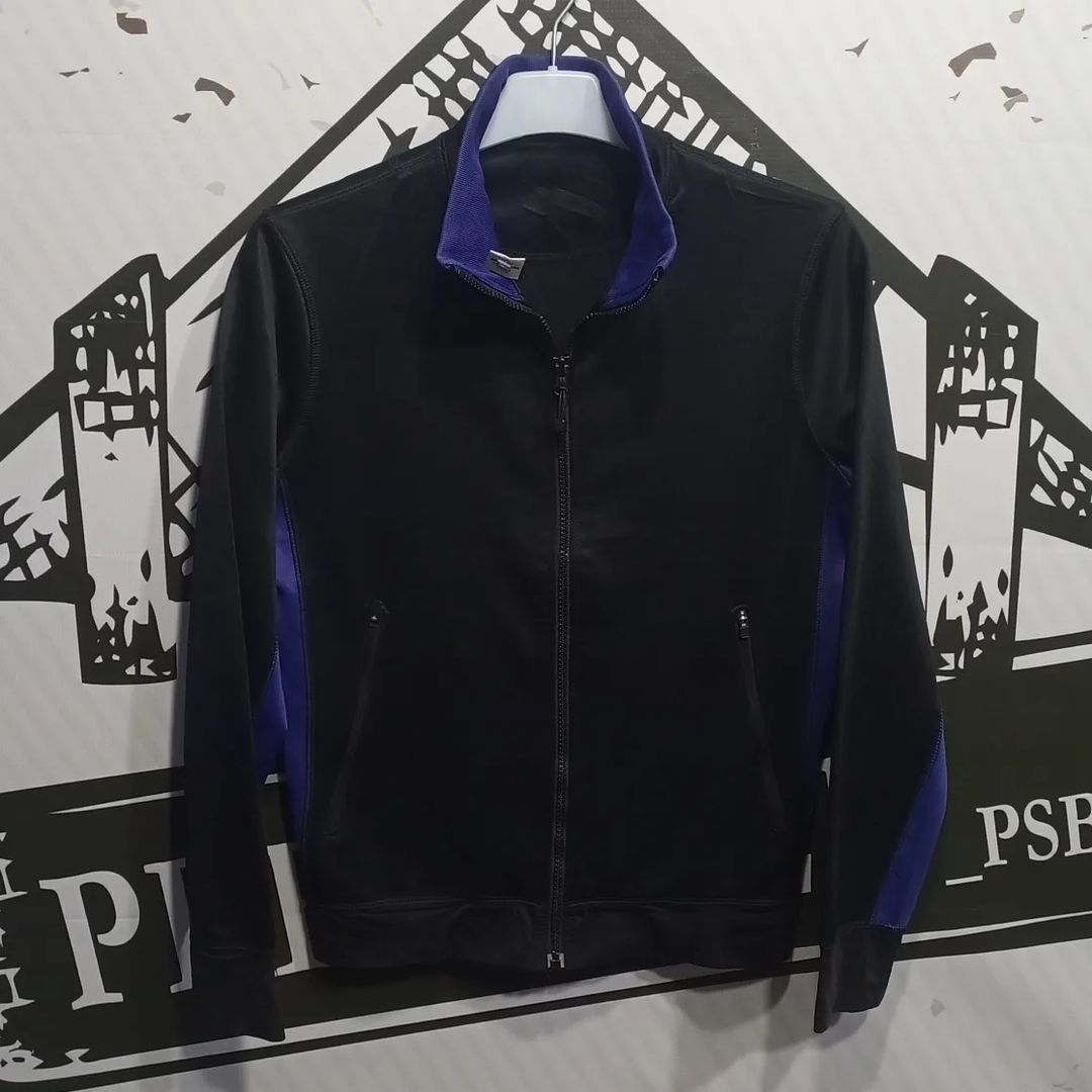 Tracktop uniqlo sale
