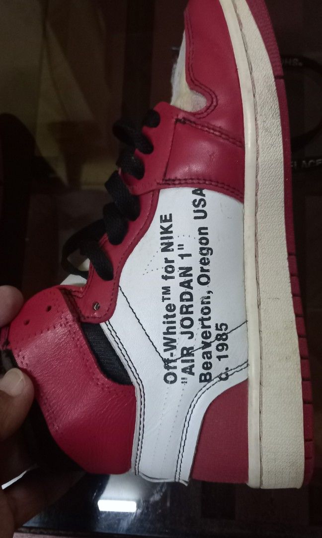 Legit check off hotsell white jordan 1 chicago