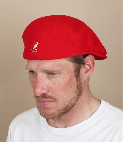 KANGOL BERET AS NEW CONDITION Men s Fashion Watches