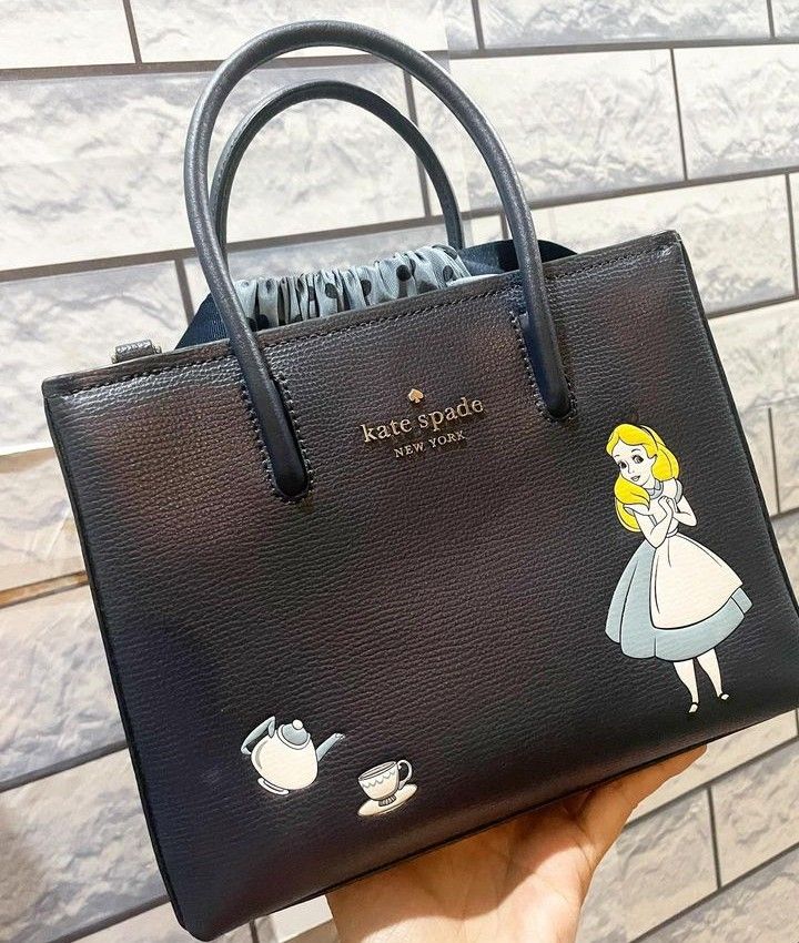 Kate spade x alice in wonderland, Barang Mewah, Tas & Dompet di Carousell