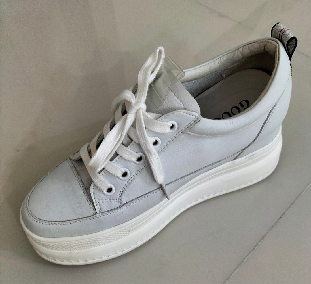 White sneakers clearance with heels