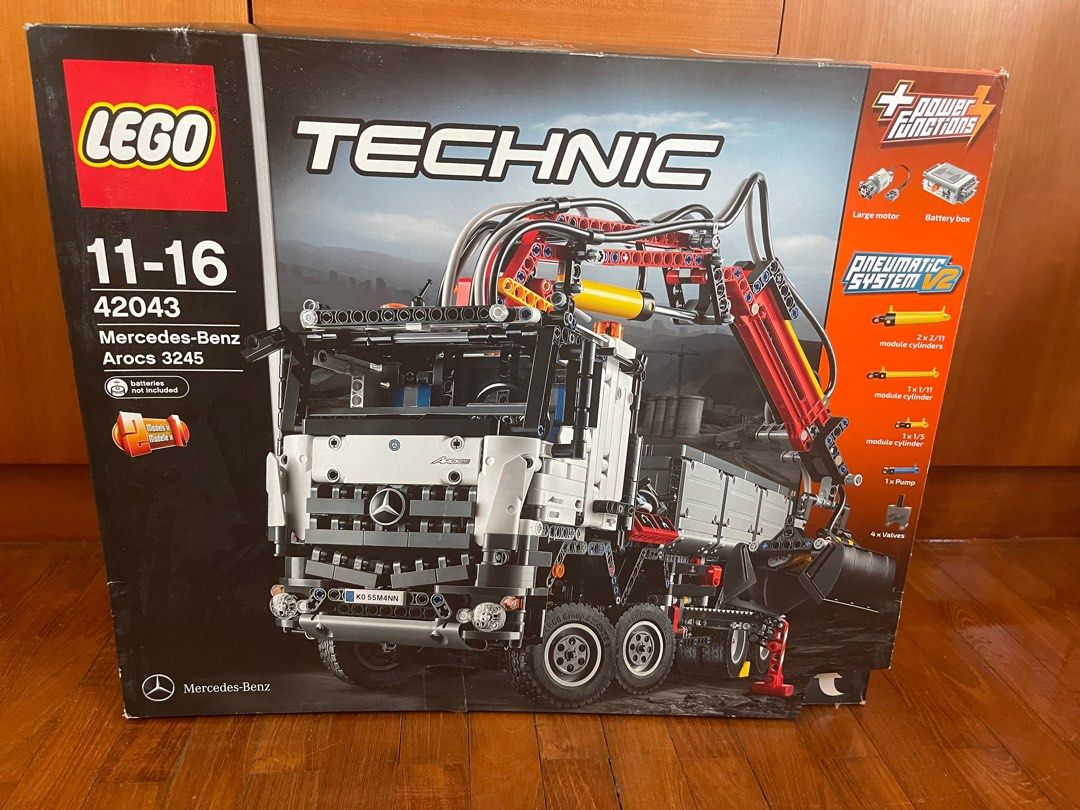 Lego 42043 hotsell