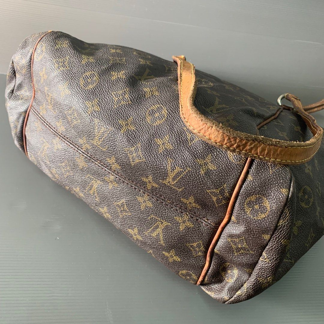 💯% Authentic LV Monogram Totally MM Tote Bag, Luxury, Bags & Wallets on  Carousell