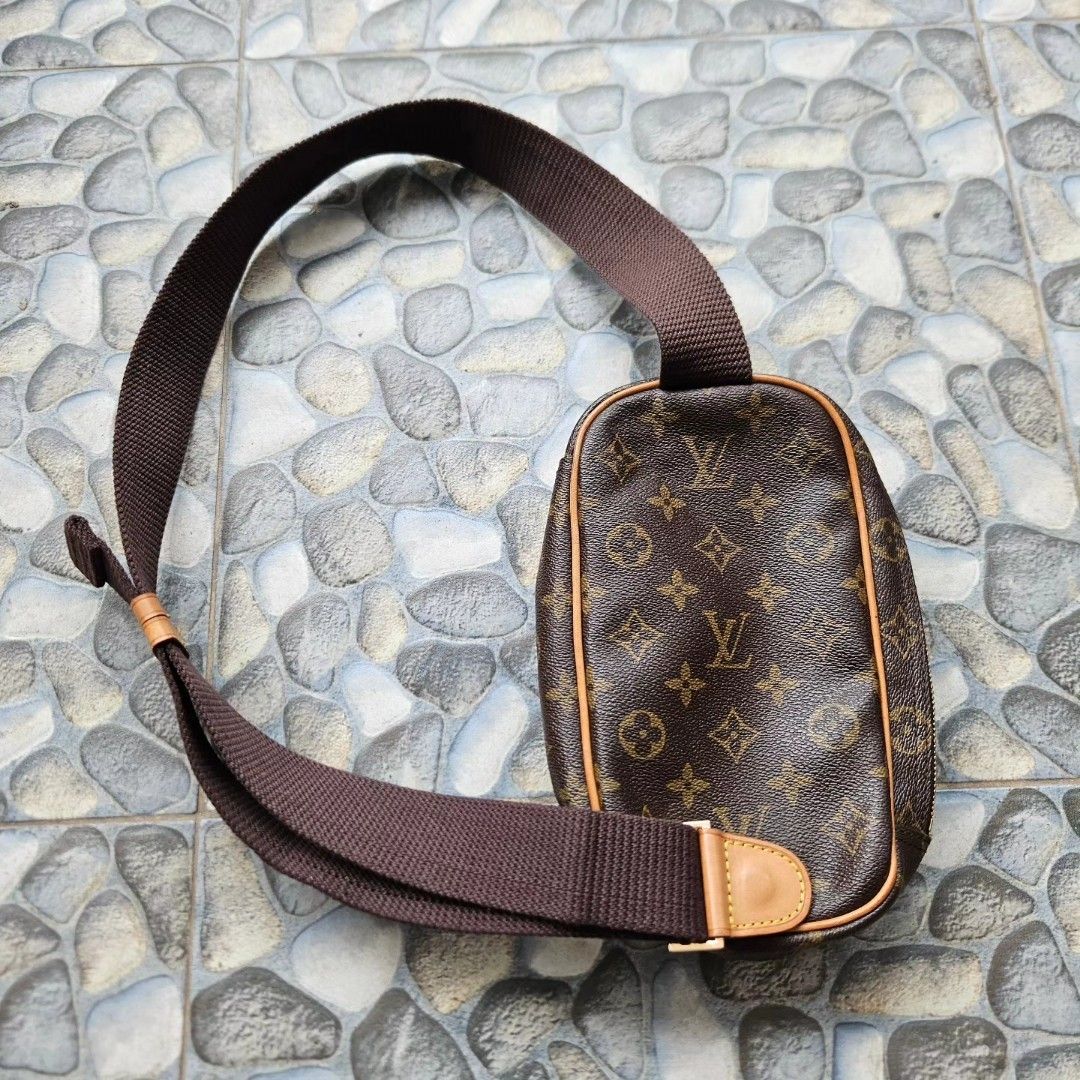 Tas louis vuitton Sp0045 second, Fesyen Wanita, Tas & Dompet di Carousell