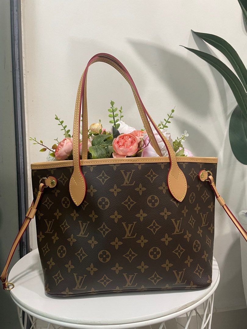 Pm size louis outlet vuitton