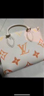 M45494 LV on the go MM SIZE creme colour Bicolour Monogram Empreinte  Leather, Women's Fashion, Bags & Wallets, Tote Bags on Carousell