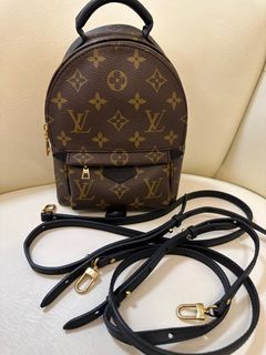 Louis Vuitton Mini Dauphine Handbag Black – EliteLaza