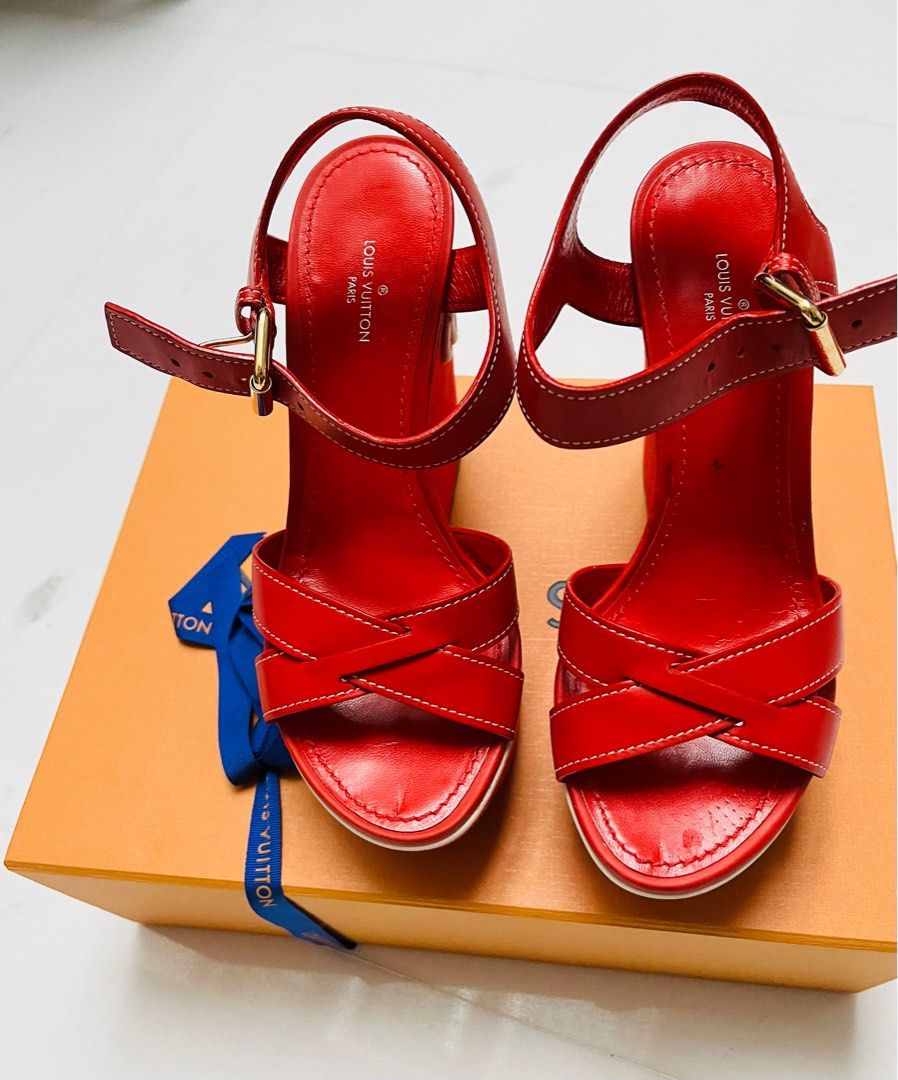 Waterfront leather sandals Louis Vuitton Red size 7.5 UK in