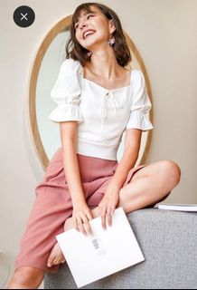 (Category: ) located in . Submitted by welldressedimpress (Listing ID 1262932063, Image 1). Description: .