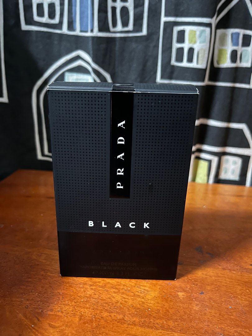 Prada luna rossa black basenotes hot sale