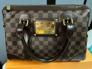 Louis Vuitton Arch Bag, Luxury, Bags & Wallets on Carousell