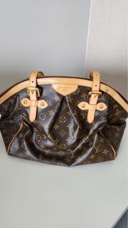 SOLD) Louis Vuitton Limited Edition Monogram Camera Box Bag Louis Vuitton  Kuala Lumpur (KL), Selangor, Malaysia.