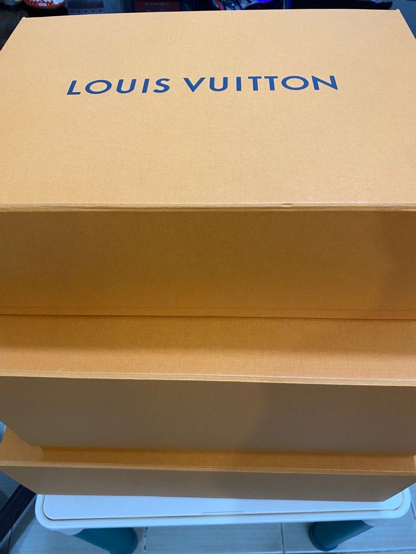 💯AUTHENTIC Paperbag Louis Vuitton original paper bag empty box package packing  packaging lv storage big large xl, Luxury, Bags & Wallets on Carousell