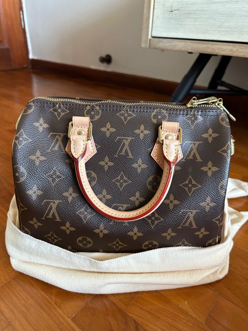 LV Speedy Bandouliere 25, Luxury, Bags & Wallets on Carousell