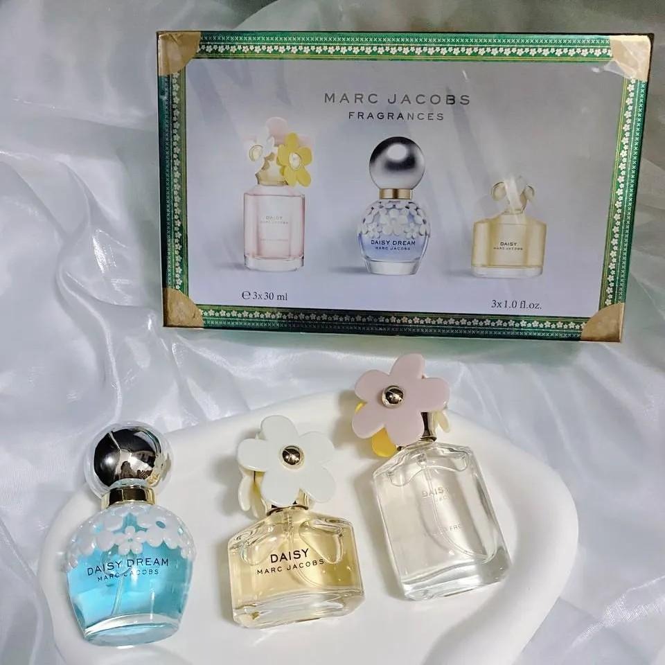 MARC JACOBS FRAGRANCES GIFT SET 3 30ML Beauty
