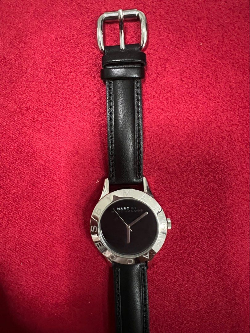 Marc jacobs deals watch leather strap