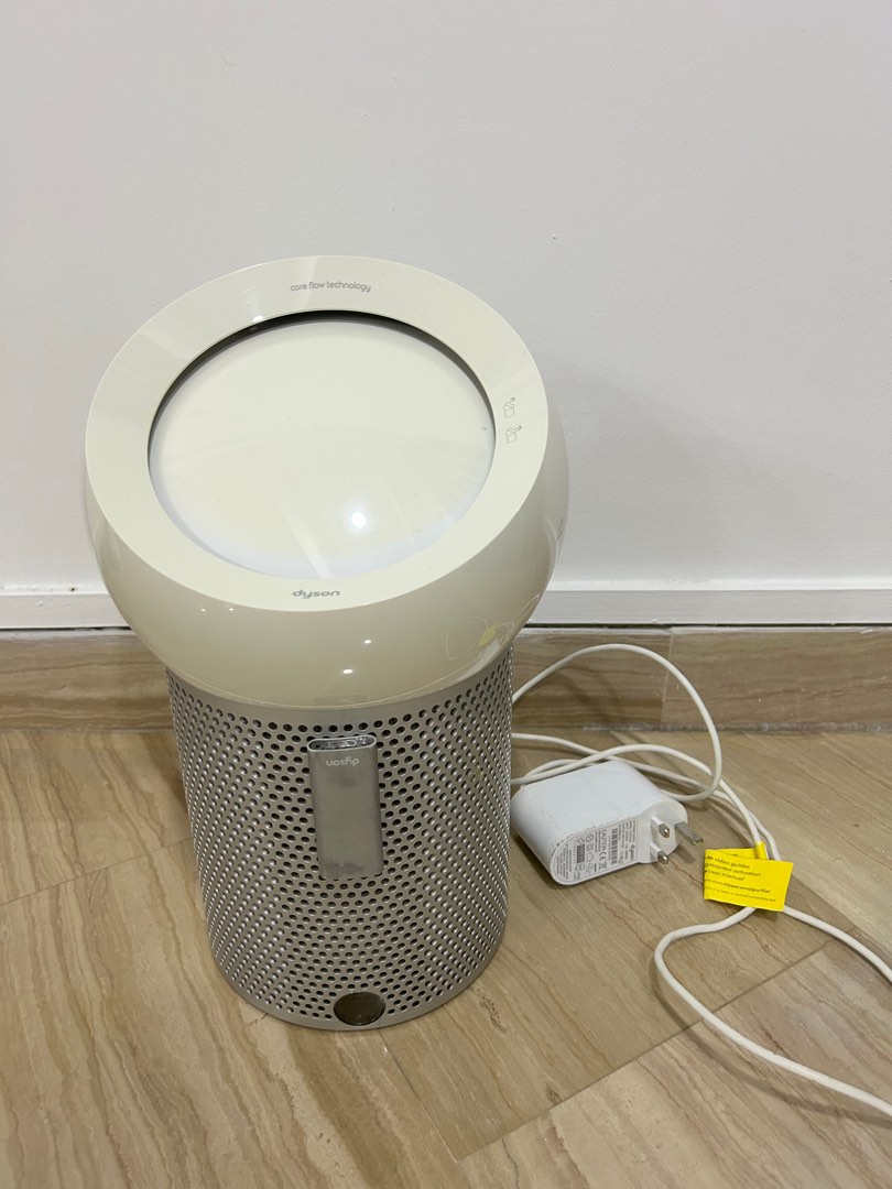 Dyson table top fan, TV & Home Appliances, Other Home Appliances on