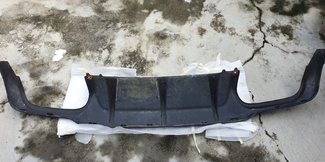 Letgo Diffuser Mercedes-benz W204 Facelift Carbon twin diffuser Amg Line rear bumper C ...