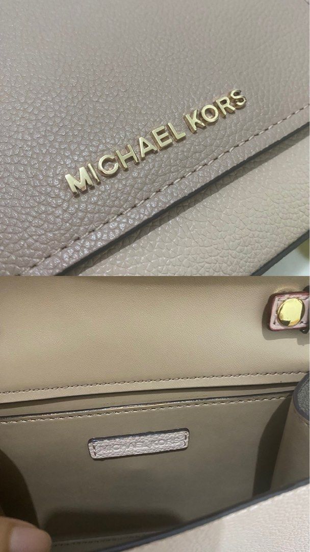 Michael Kors Hayes Small Clutch Pink