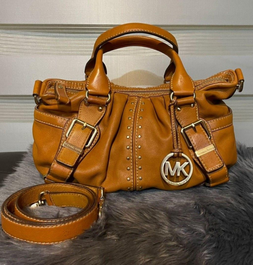 AUTHENTIC MICHAEL KORS Hamilton Medium Satchel 2-Way Bag, Luxury, Bags &  Wallets on Carousell