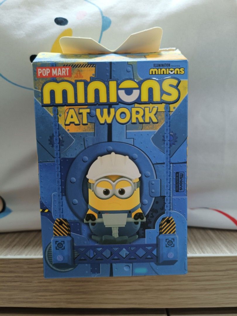 MINIONS AT WORK Cooler Talk Stuart, Hobbies & Toys, Memorabilia